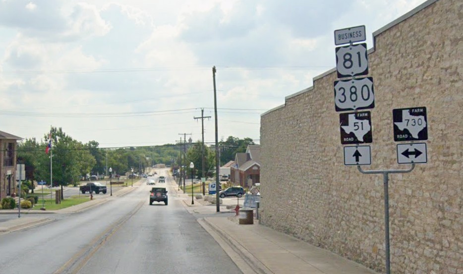 US 380 Bus